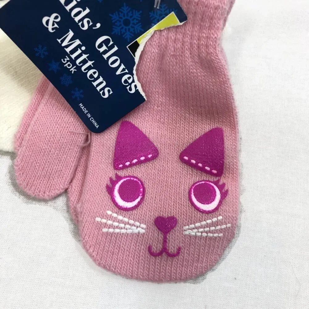 Brand new pack of 3‎ Pairs of Girls Mittens